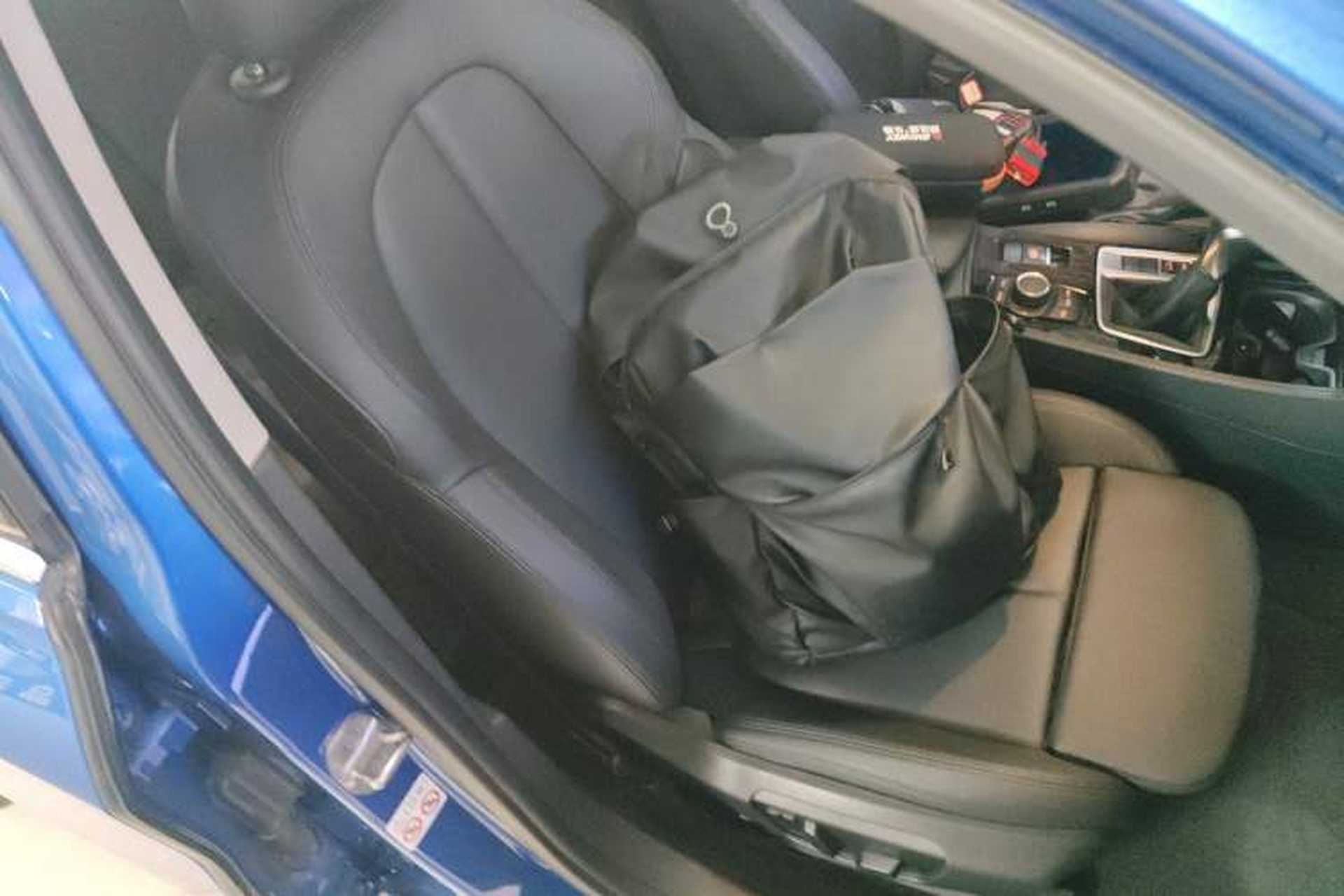 Used BMW 1 Series 2018 118i Sport Edition Right Front Seat