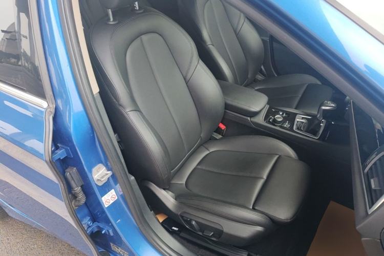 Used BMW 1 Series 2018 118i Sport Edition Right Front Seat
