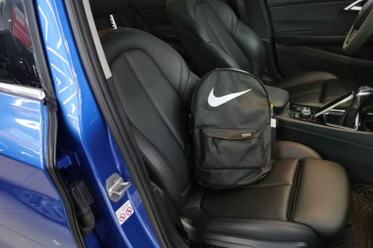 Used BMW 1 Series 2018 Facelifted 118i Sport Edition Right Front Seat