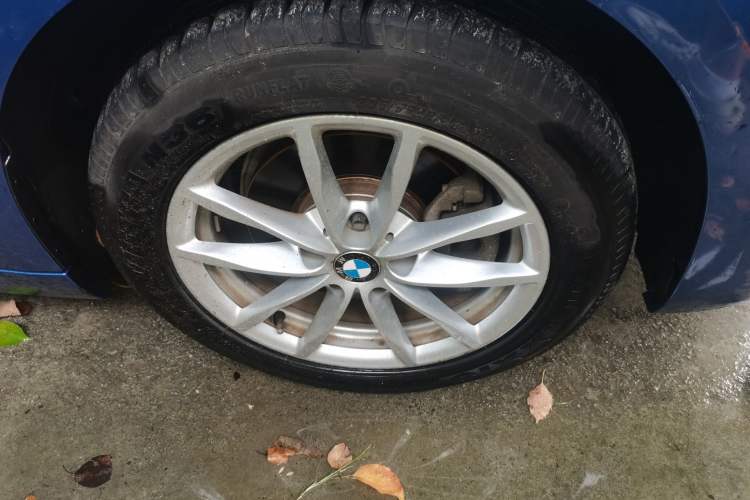 Used BMW 1 Series 2018 118i Fashion Model Right Front Wheel Hub