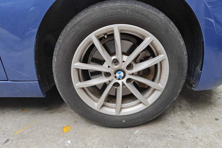 Used BMW 1 Series 2018 118i Fashion Model Right Front Wheel Hub