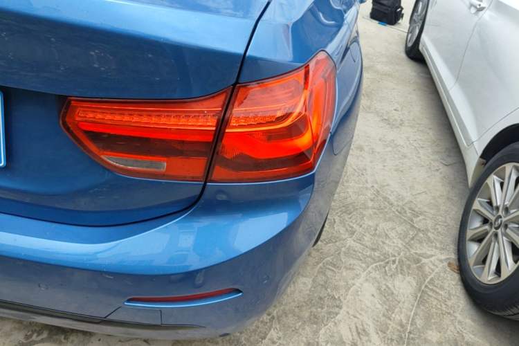 Used BMW 1 Series 2018 118i Sport Edition Right Rear Taillight