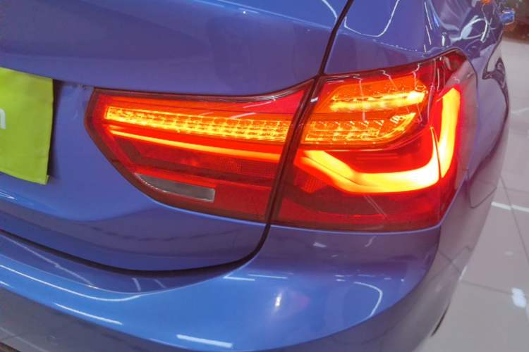 Used BMW 1 Series 2018 118i Sport Edition Right Rear Taillight