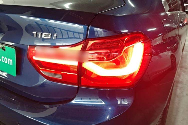 Used BMW 1 Series 2018 118i Sport Edition Right Rear Taillight