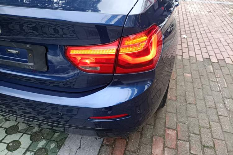 Used BMW 1 Series 2018 118i Sport Edition Right Rear Taillight