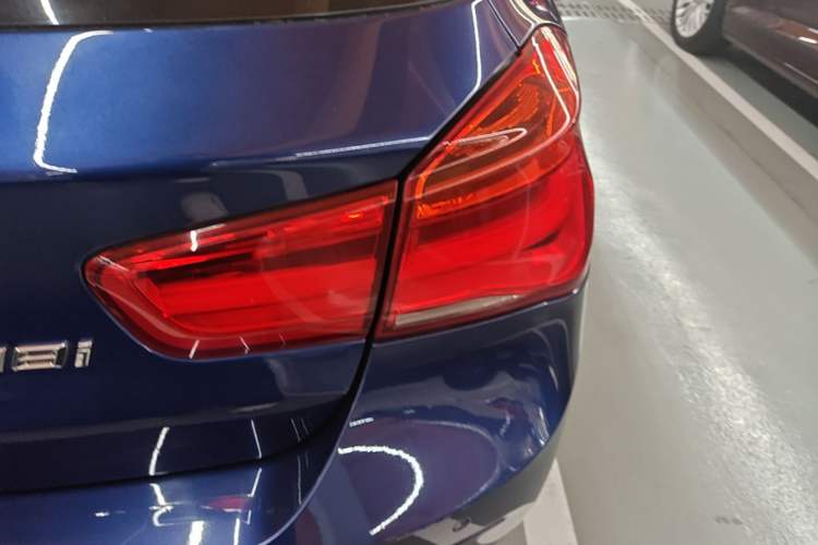 Used BMW 1 Series 2018 118i Leading Model Right Rear Taillight