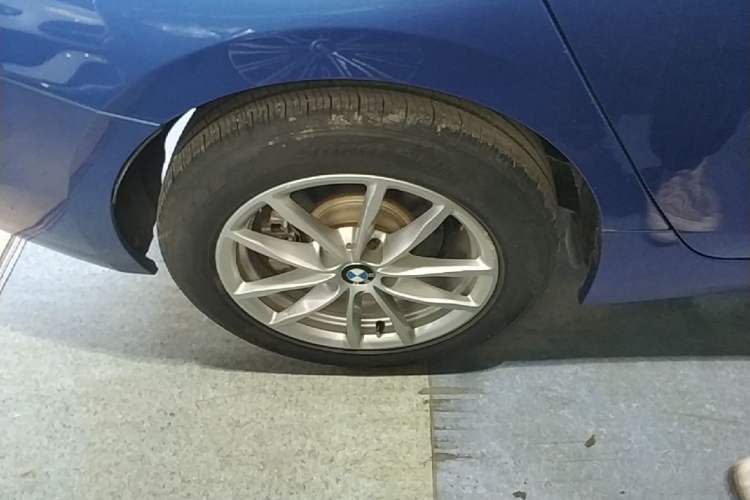 Used BMW 1 Series 2018 118i Fashion Model Right Rear Wheel Hub