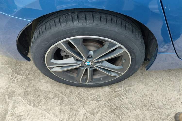 Used BMW 1 Series 2018 118i Sport Edition Right Rear Wheel Hub