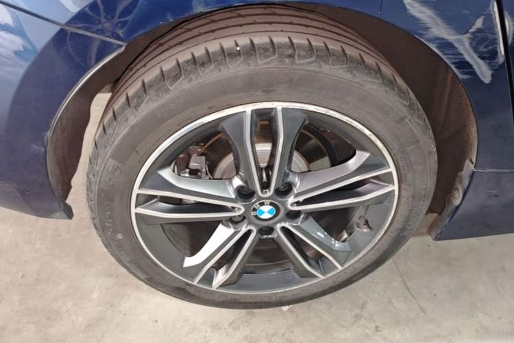 Used BMW 1 Series 2018 118i Sport Edition Right Rear Wheel Hub