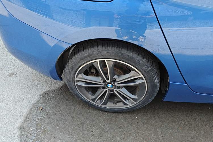 Used BMW 1 Series 2018 118i Sport Edition Right Rear Wheel Hub