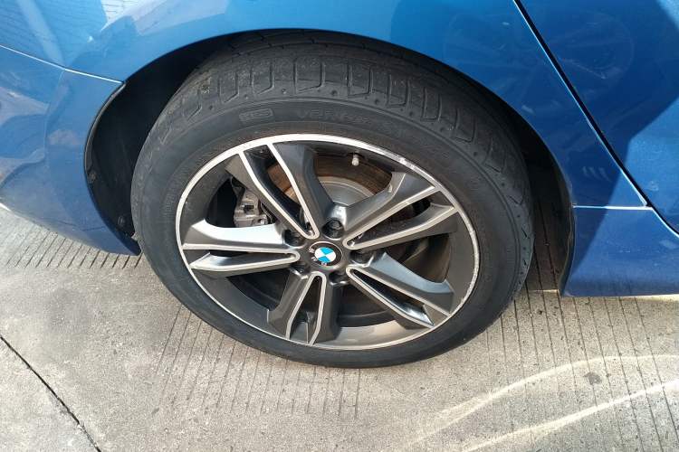 Used BMW 1 Series 2018 118i Sport Edition Right Rear Wheel Hub