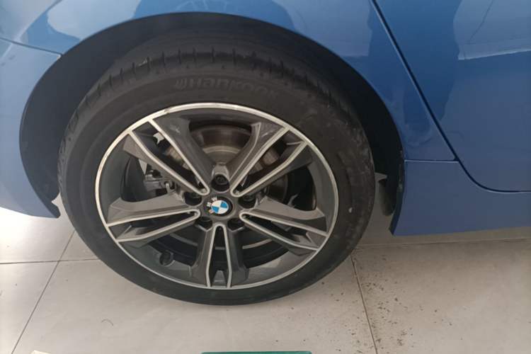 Used BMW 1 Series 2018 118i Sport Edition Right Rear Wheel Hub