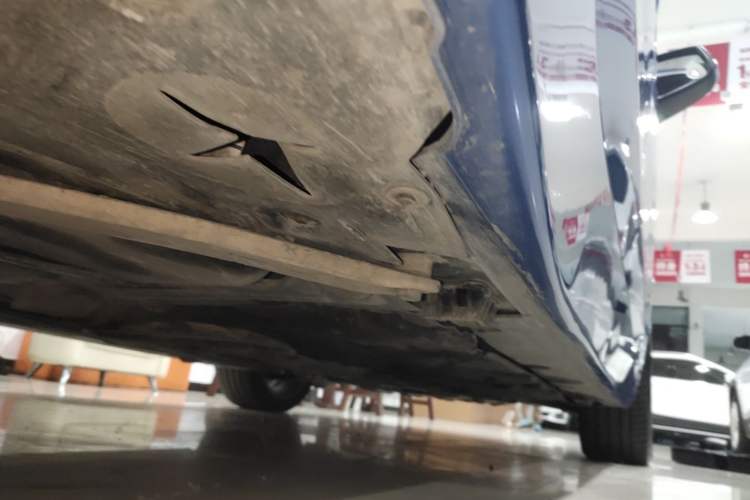 Used BMW 1 Series 2018 118i Sport Edition Right Side Sill