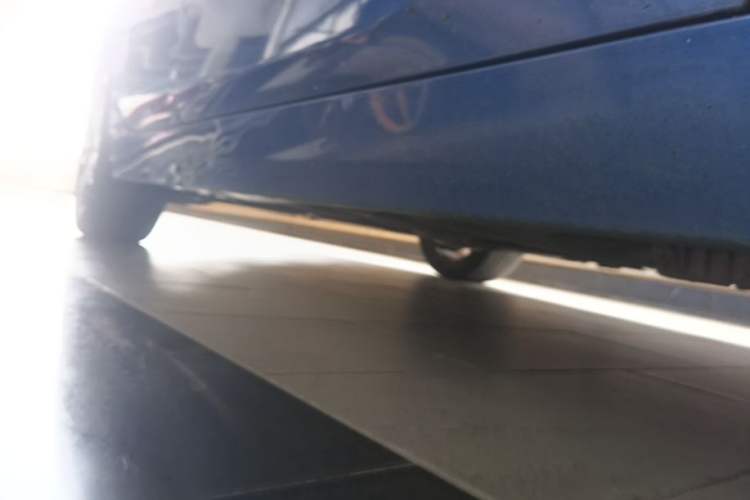 Used BMW 1 Series 2018 118i Sport Edition Right Side Sill