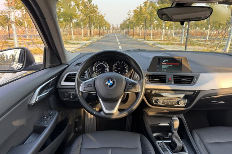 Used BMW 1 Series 2018 118i Fashion Model Steering Wheel