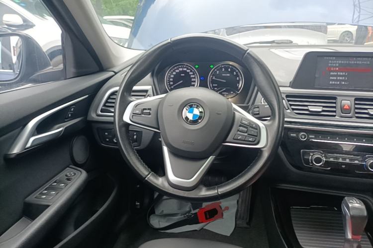 Used BMW 1 Series 2018 118i Sport Edition Steering Wheel