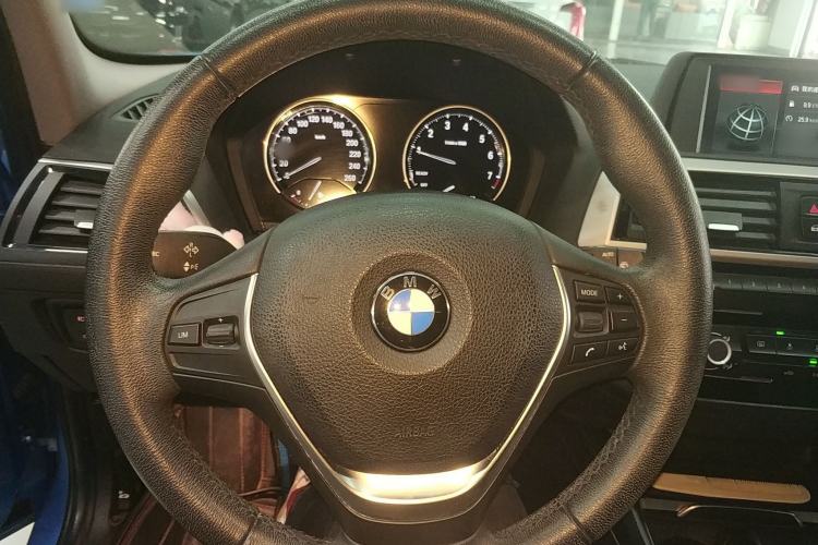 Used BMW 1 Series 2018 118i Leading Model Steering Wheel