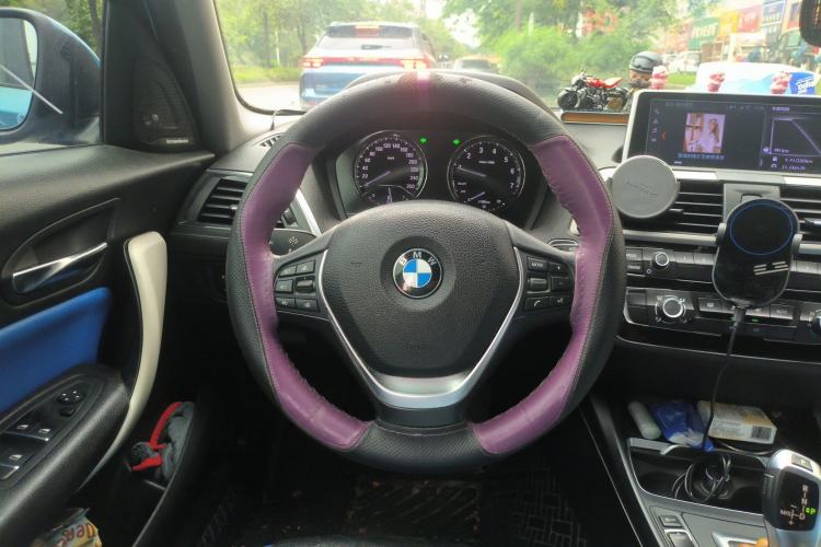 Used BMW 1 Series 2018 118i Leading Model Steering Wheel