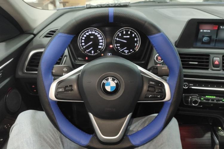 Used BMW 1 Series 2018 118i Sport Edition Steering Wheel