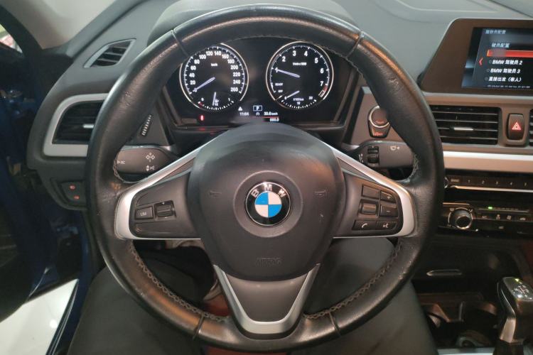 Used BMW 1 Series 2018 118i Fashion Model Steering Wheel