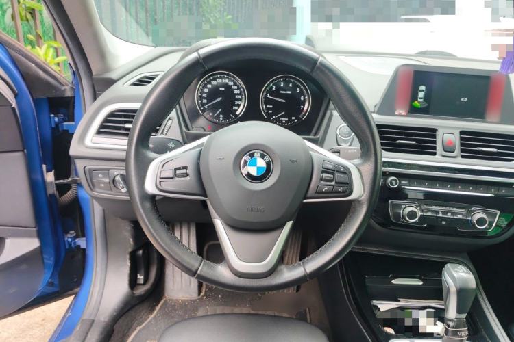 Used BMW 1 Series 2018 Facelifted 118i Sport Edition Steering Wheel