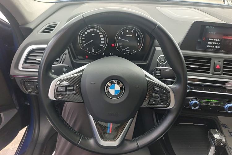 Used BMW 1 Series 2018 118i Sport Edition Steering Wheel