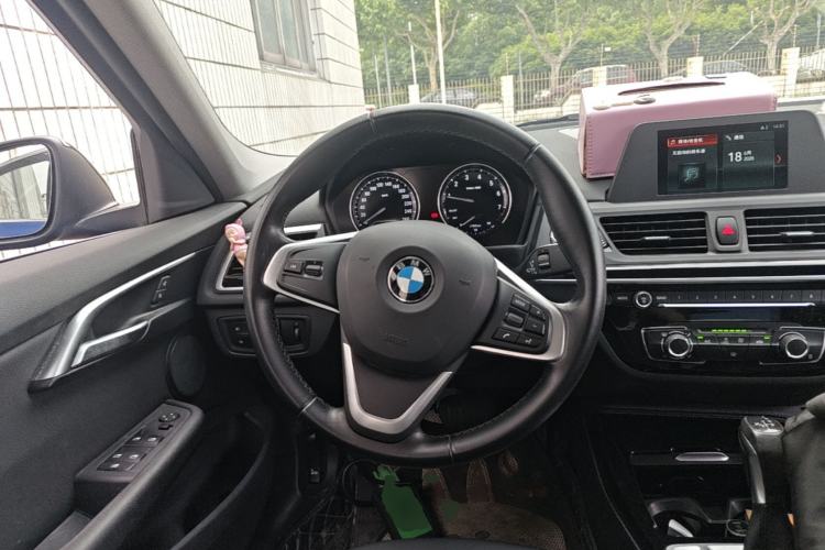 Used BMW 1 Series 2018 118i Sport Edition Steering Wheel