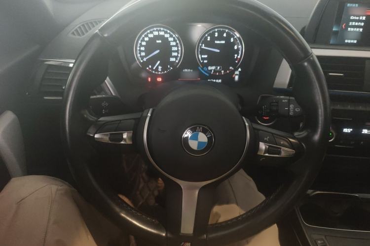 Used BMW 1 Series 2018 120i M Sport Package Steering Wheel