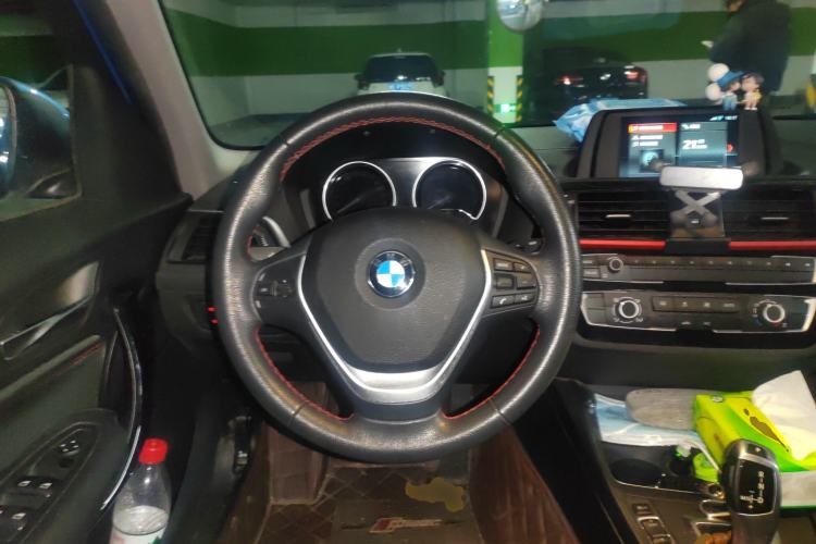 Used BMW 1 Series 2018 118i Sport Design Package Steering Wheel