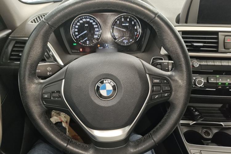 Used BMW 1 Series 2018 118i Leading Model Steering Wheel