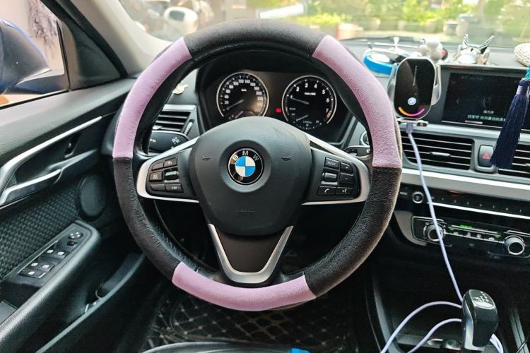 Used BMW 1 Series 2018 118i Fashion Model Steering Wheel