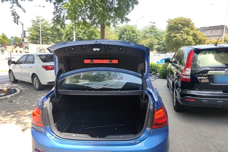 Used BMW 1 Series 2018 118i Sport Edition Trunk