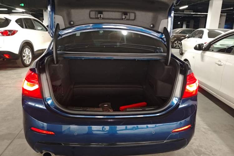 Used BMW 1 Series 2018 118i Sport Edition Trunk