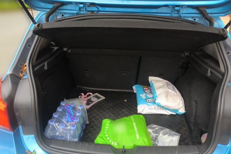 Used BMW 1 Series 2018 118i Leading Model Trunk