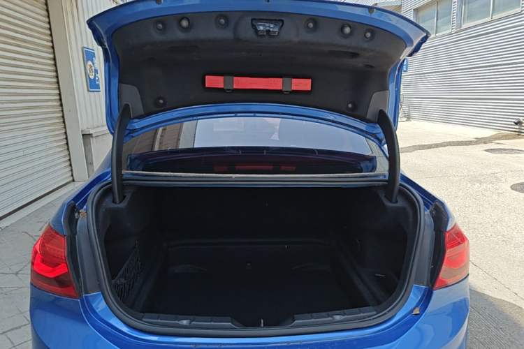 Used BMW 1 Series 2018 118i Sport Edition Trunk