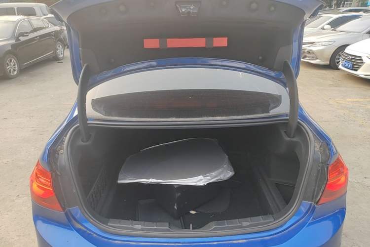 Used BMW 1 Series 2018 Facelifted 118i Sport Edition Trunk