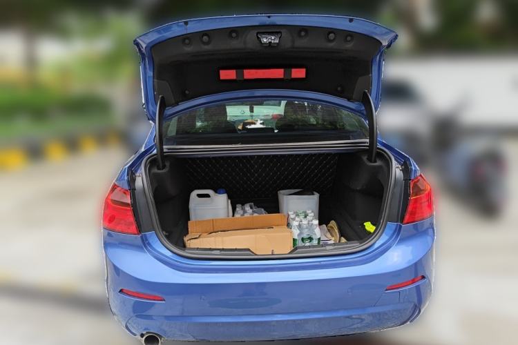 Used BMW 1 Series 2018 118i Fashion Model Trunk