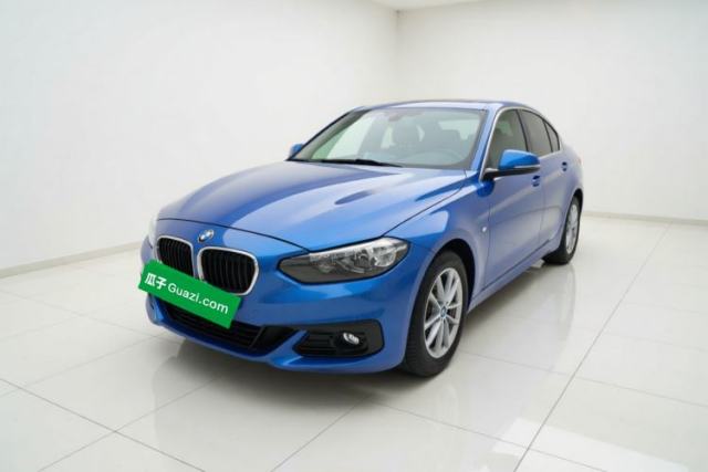 Ojetý BMW 1 Series 2018 118i Fashion Model