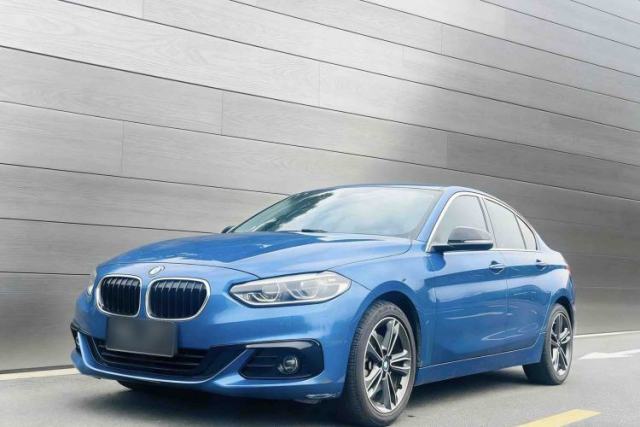 Ojetý BMW 1 Series 2018 Facelifted 118i Sport Edition