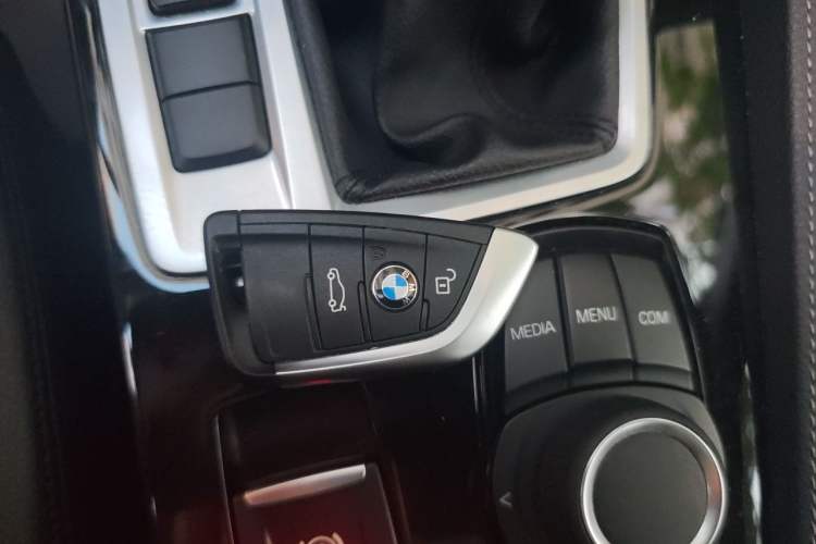 Used BMW 1 Series 2018 Facelifted 118i Sport Edition Vehicle Key