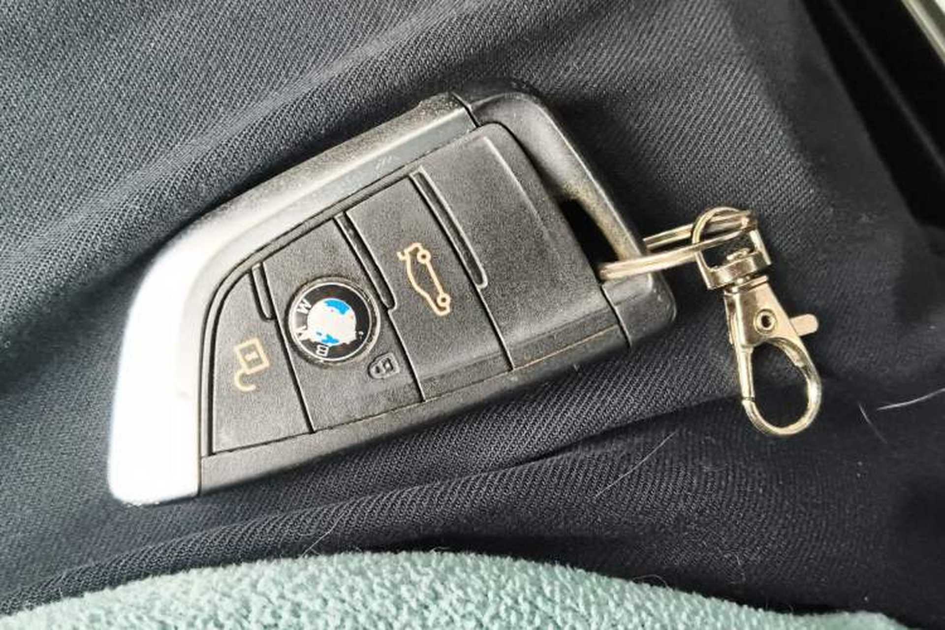 Used BMW 1 Series 2018 118i Sport Edition Vehicle Key