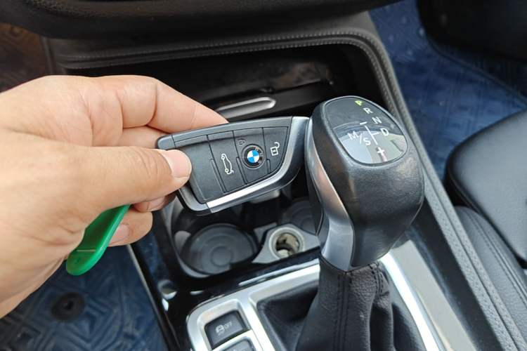 Used BMW 1 Series 2018 118i Sport Edition Vehicle Key
