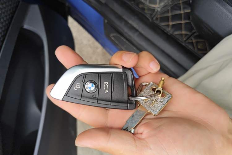 Used BMW 1 Series 2018 118i Fashion Model Vehicle Key