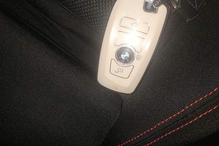Used BMW 1 Series 2018 118i Sport Design Package Vehicle Key
