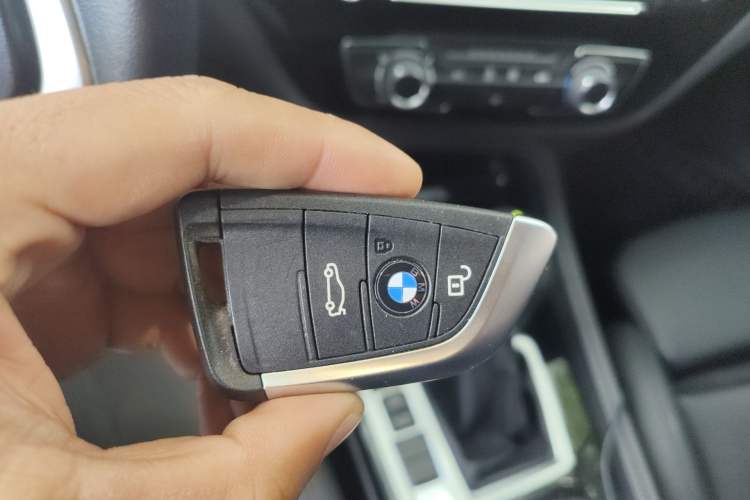 Used BMW 1 Series 2018 Facelifted 118i Sport Edition Vehicle Key