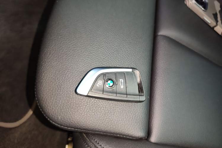 Used BMW 1 Series 2018 120i Design Package Model Vehicle Key