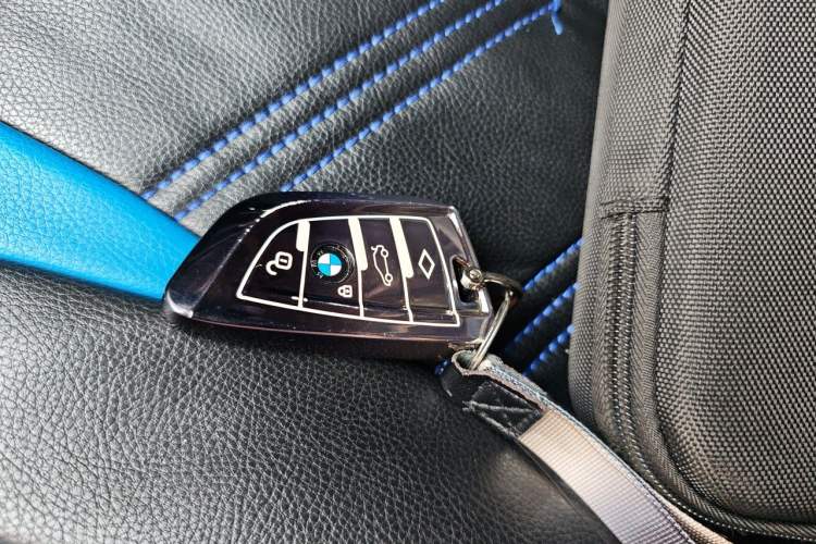 Used BMW 1 Series 2018 118i Fashion Model Vehicle Key