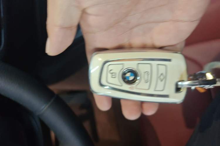 Used BMW 1 Series 2018 118i Leading Model Vehicle Key