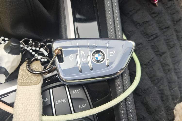 Used BMW 1 Series 2018 125i Sport Edition Vehicle Key