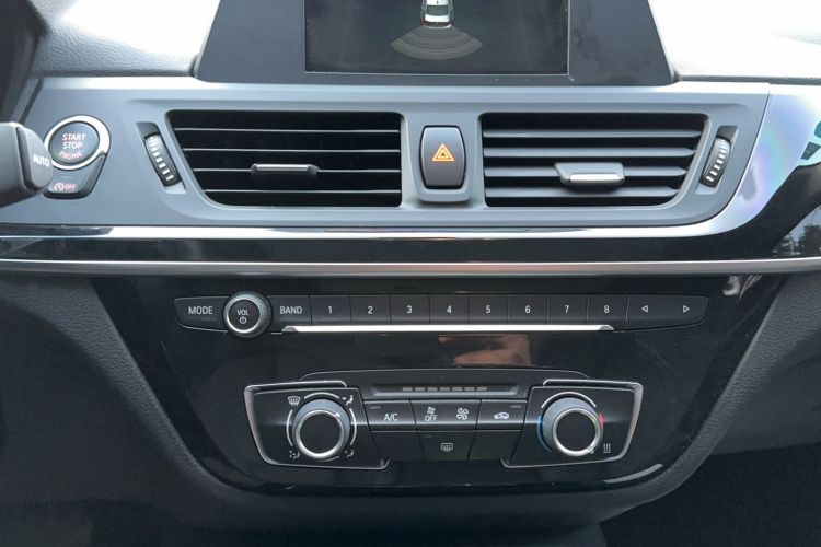 Used BMW 1 Series 2018 118i Sport Edition Audio And AC Panel